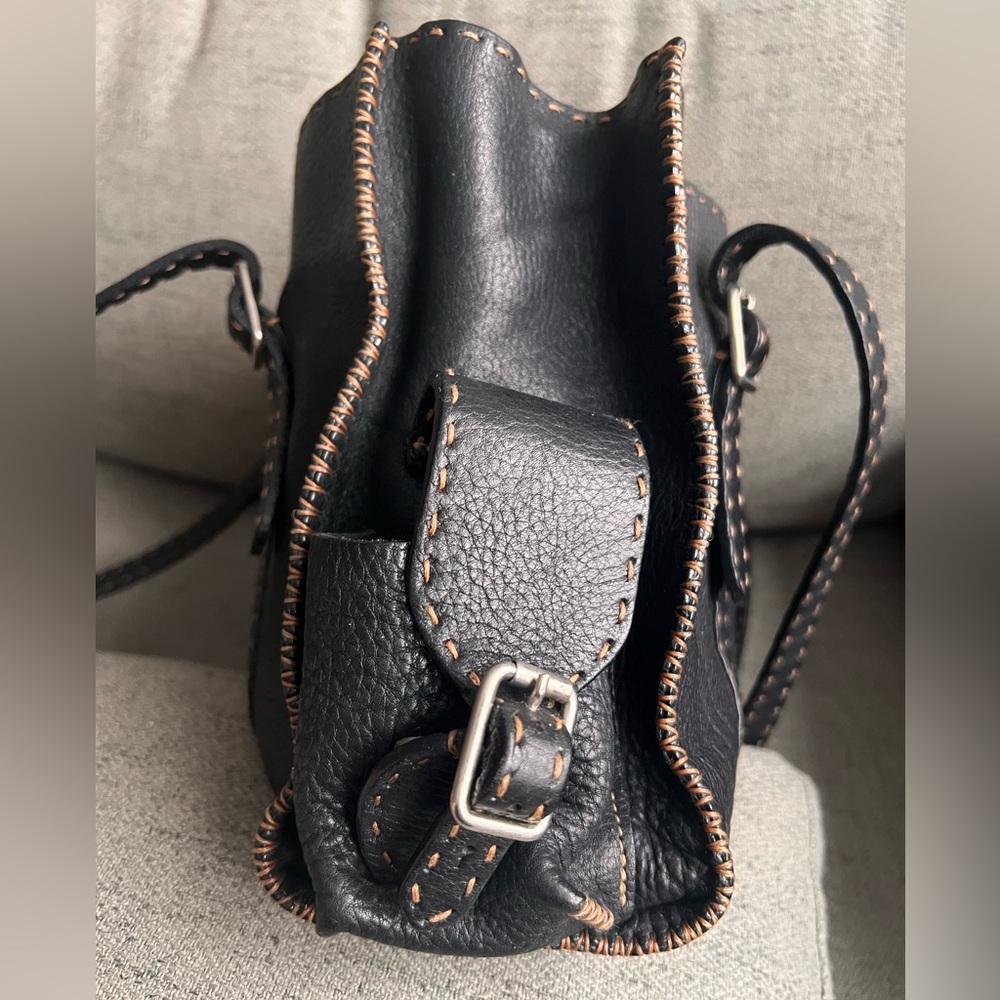 Fendi Selleria Black Leather Shoulder Bag - Picture 7 of 17